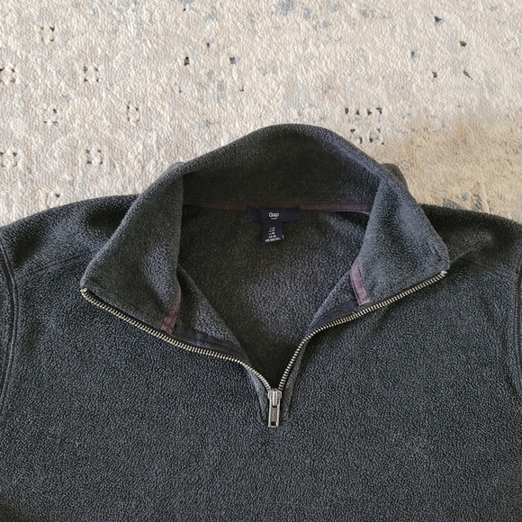 Men's GAP Gray 1/4 Zip Fleece Pullover Sw - Picture 4 of 6